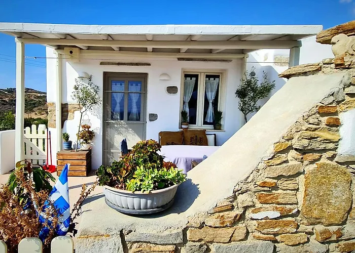 Romantic Sunset Cycladic House In Sotires
